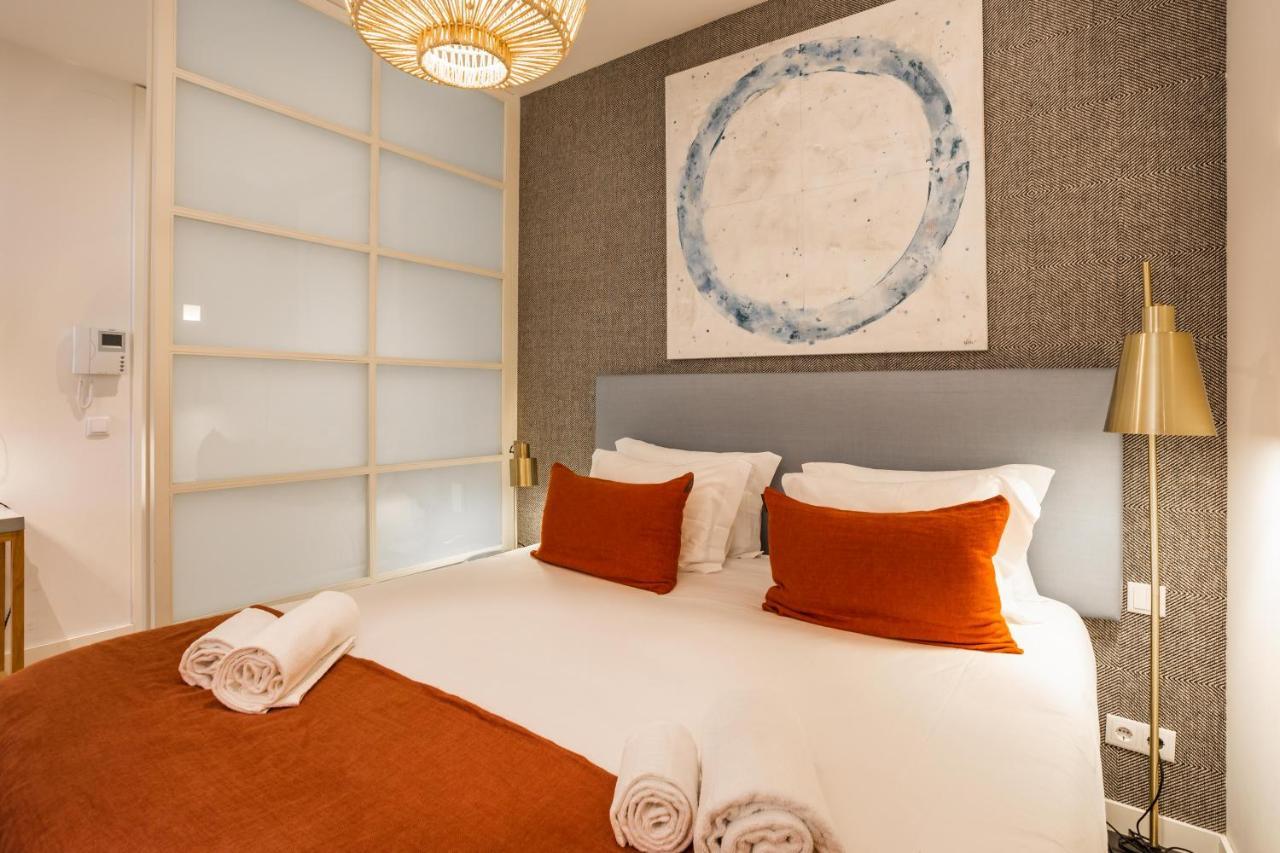 Chic Tailor Made Flat In Chiado Apartman Lisboa Kültér fotó