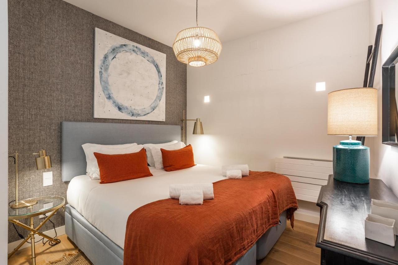 Chic Tailor Made Flat In Chiado Apartman Lisboa Kültér fotó