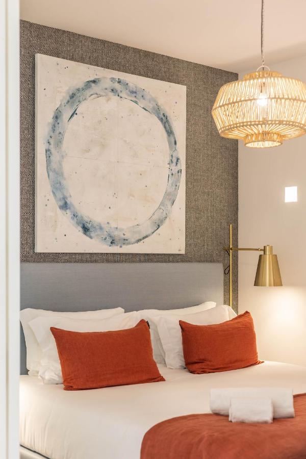 Chic Tailor Made Flat In Chiado Apartman Lisboa Kültér fotó